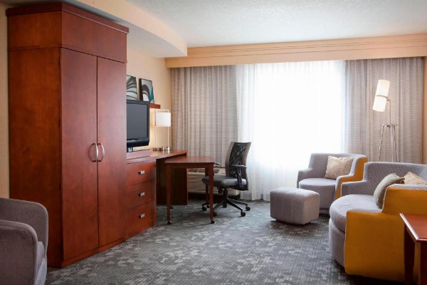 Courtyard by Marriott Des Moines Ankeny image 11